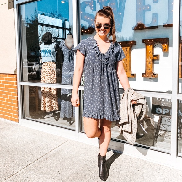 Meet your Posher, Peyton - Picture 1 of 1